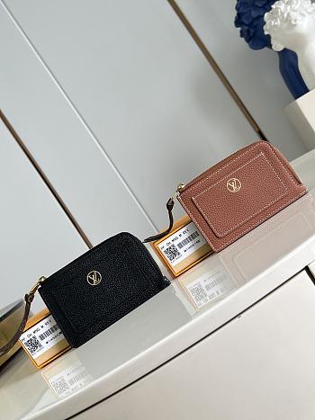 Louis Vuitton Low Key Zipped Card Holder - 13x8.5cm