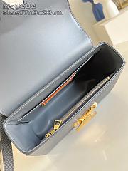 Louis Vuitton Twist Grey in Epi Leather - 23cm - 2