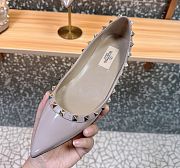 VALENTINO PATENT ROCKSTUD BALLET FLAT NUDE COLOR - 6