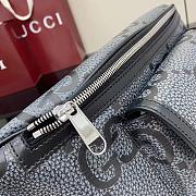 Gucci GG jumbo large belt bag in grey and black GG leather 28x18x8cm - 4