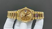 Rolex Day Date 40 18K Yellow Gold with Champagne Dial  - 6