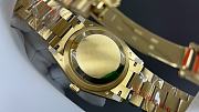Rolex Day Date 40 18K Yellow Gold with Champagne Dial  - 2