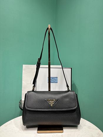 Small leather shoulder black bag - 26x14x9.5cm
