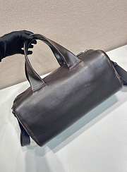 Prada Small Leather Travel Bag in Black - 35x17.5x17.5cm - 6