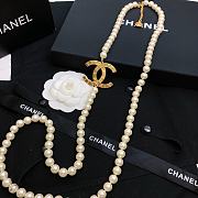 	 Chanel Pearl and CC Logo Necklace - 3