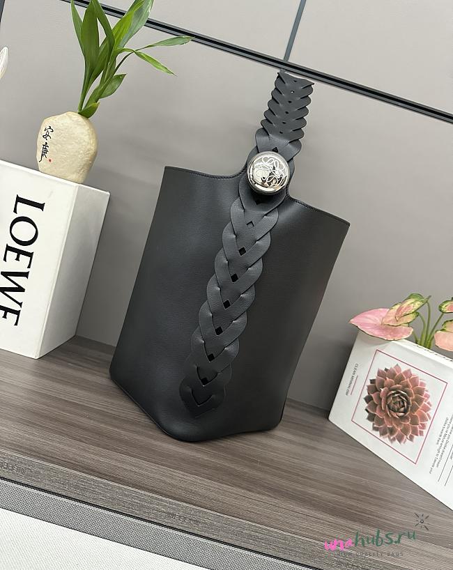 Loewe Pebble Bucket Anagram in Black - 24.5*23.5*28CM - 1