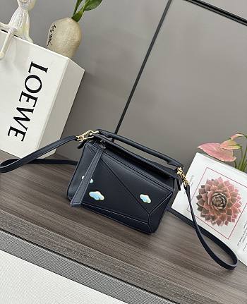 	 Loewe Puzzle Cloud Blue Leather Bag - 18*12.5*8CＭ