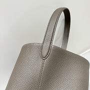 The Row N/S Park Small Textured-Leather Tote  - 5