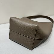 The Row N/S Park Small Textured-Leather Tote  - 2