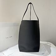 	 The Row N/S Park Textured-Leather Large Tote In Black - 6