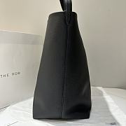	 The Row N/S Park Textured-Leather Large Tote In Black - 5