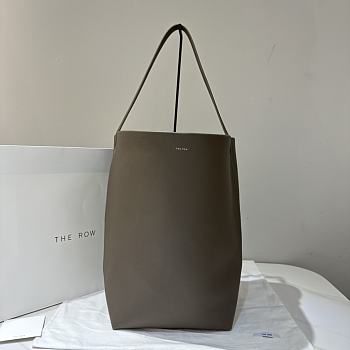 	 The Row N/S Park Textured-Leather Large Tote In Dove Grey