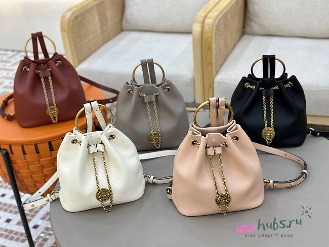 Chloé Small Bracelet Backpack In Grained Leather - 22*20*10.5cm - 1