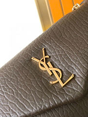 YSL calypso medium in grained lambskin green - 30 X 15 X 5–7.5 CM - 6