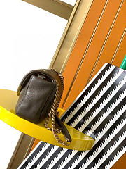YSL calypso medium in grained lambskin green - 30 X 15 X 5–7.5 CM - 2