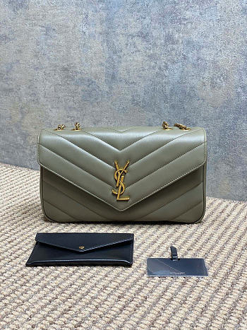 YSL loulou medium in matelassé lambskin green - 29 x 17 x 8 CM