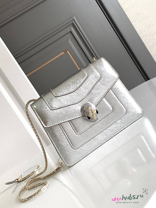 Bulgari Serpenti Forever Medium Top Handle Bag - 20*14*4.5cm - 1