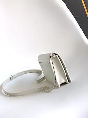 Bvlgari White Leather Chain Bag - 19 X 10.5 X 4.5 Cm - 5
