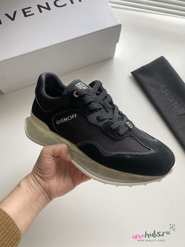 Givenchy Sneakers 04 - 1