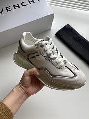 Givenchy Sneakers 04 - 2