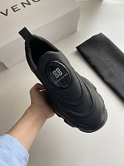 Givenchy Sneakers 05 - 2