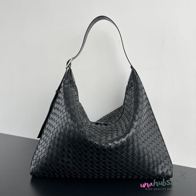 Bottega Veneta Traveller Hobo Black Bag - 58x46x10cm - 1