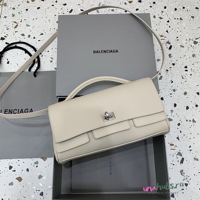 Balenciaga Vel Air Clutch In Cream  - 26.9x13.9x5.3cm - 1