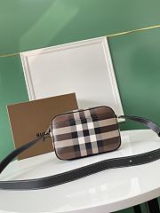 Burberry Paddy Compact Crossbody Bag - 22.5 x 6 x 16cm - 6