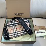 Burberry Vintage Check and Leather Crossbody Bag - 22.5 x 8.2 x 14.5cm - 2
