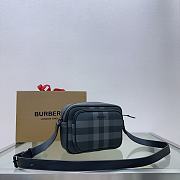 	 Burberry Paddy Compact Black Crossbody Bag - 22.5 x 6 x 16cm - 5