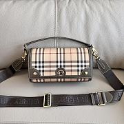 Burberry Top Handle Note Bag - 24 x 8 x 14cm - 4