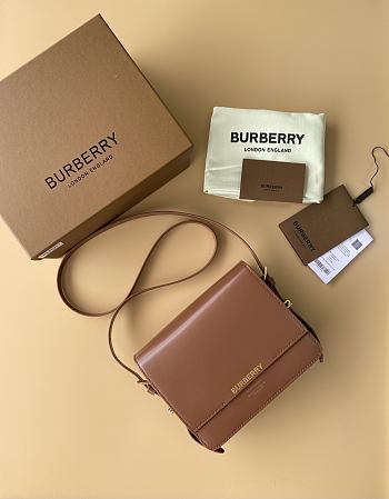 Burberry Grace Shoulder Bag - 24 x 8 x 14cm