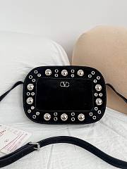 Valentino Garavani Nellcôte Shoulder Bag In Suede - 23 X 16 X 6cm - 4