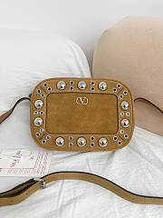 Valentino Garavani Nellcôte Shoulder Bag In Suede - 23 X 16 X 6cm - 2