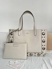 	 Valentino Garavani Medium NellcÃte Grainy Calfskin Tote - 40 X 30 X 13 cm - 4