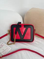 Valentino Garavani Viva Superstar Cross Body Bag - 20 X  15 X  5 cm - 3