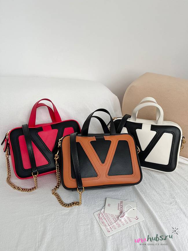 Valentino Garavani Viva Superstar Nappa Leather Handbag - 23 X 16 X 8 cm - 1