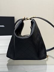 Chanel Maxi shopping bag black Calfskin leather - 20x31x8.5cm - 4