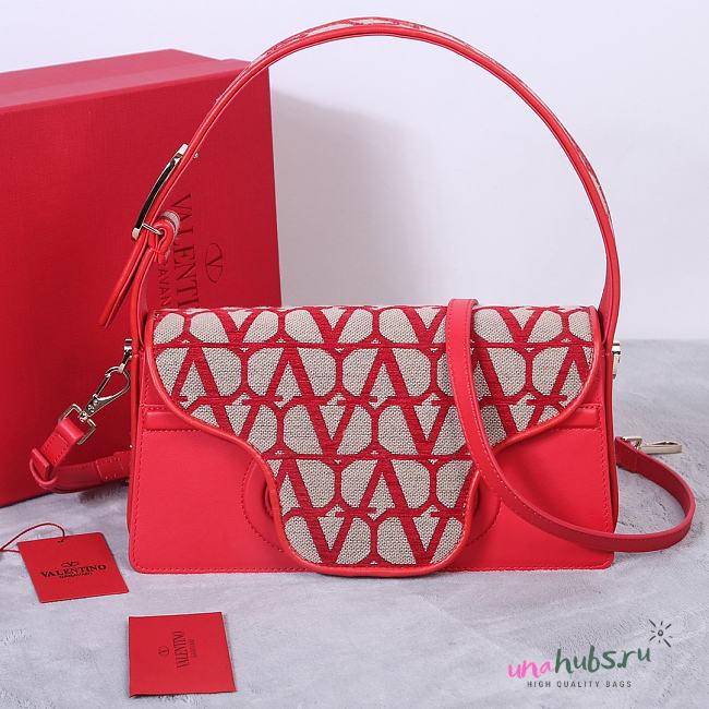 	 Valentino Garavani La Grand Deuxieme Toile lconographe Red Bag - 28x25x6cm - 1