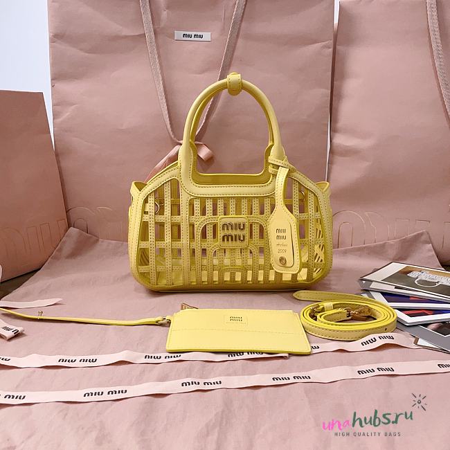 	 Miu Miu Cookie Popup Basket Bag In Yellow - 24 X12.5 X 9 cm - 1