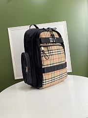 Burberry Large Cooper Backpack in Archive Beige - 30 x 20 x 49cm - 6