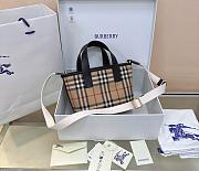 Burberry Check Tote in Archive beige - 27 × 9.5 × 16.5cm - 1