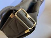 	 Burberry Trench Crossbody Bag 02 - 25 x 8 x 16cm - 6