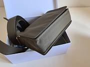 	 Burberry Trench Crossbody Bag 02 - 25 x 8 x 16cm - 5