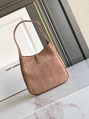 YSL LE 5 À 7 supple small in suede - 23 X 22 X 8.5cm - 5