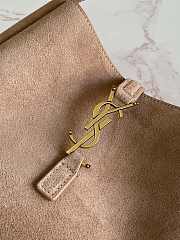 YSL LE 5 À 7 supple small in suede - 23 X 22 X 8.5cm - 3