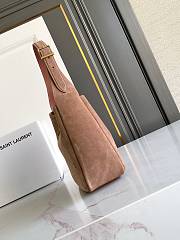 YSL LE 5 À 7 supple small in suede - 23 X 22 X 8.5cm - 2