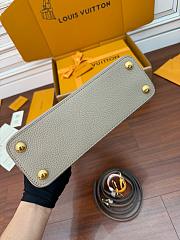 Louis Vuitton Capucines BB Beige/Galet Grey - 27x18x9cm - 5