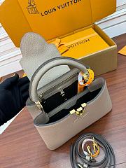 Louis Vuitton Capucines BB Beige/Galet Grey - 27x18x9cm - 3