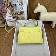 	 Hermes Kelly pochette yellow ostrich leather bag - 22cm - 6